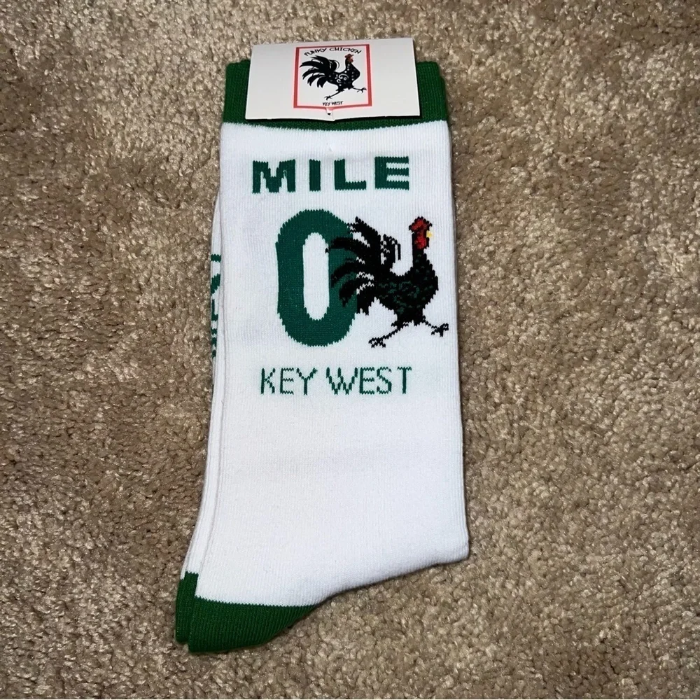 3/$25 🍄 Funky Chicken Key West Mile Zero Rooster Socks Size 9-13 NEW